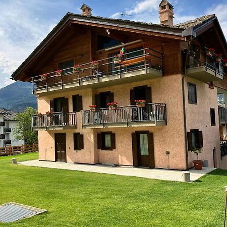 Apartmán Le Cre Introd Exteriér fotografie