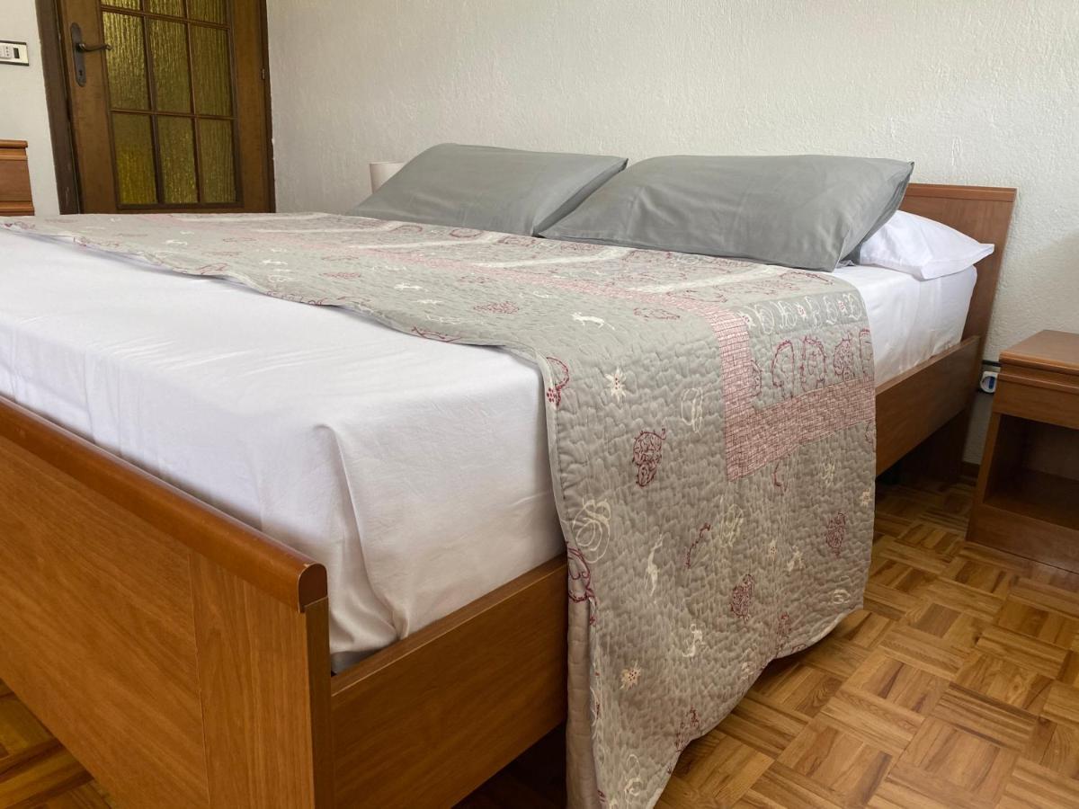 Apartmán Le Cre Introd Exteriér fotografie